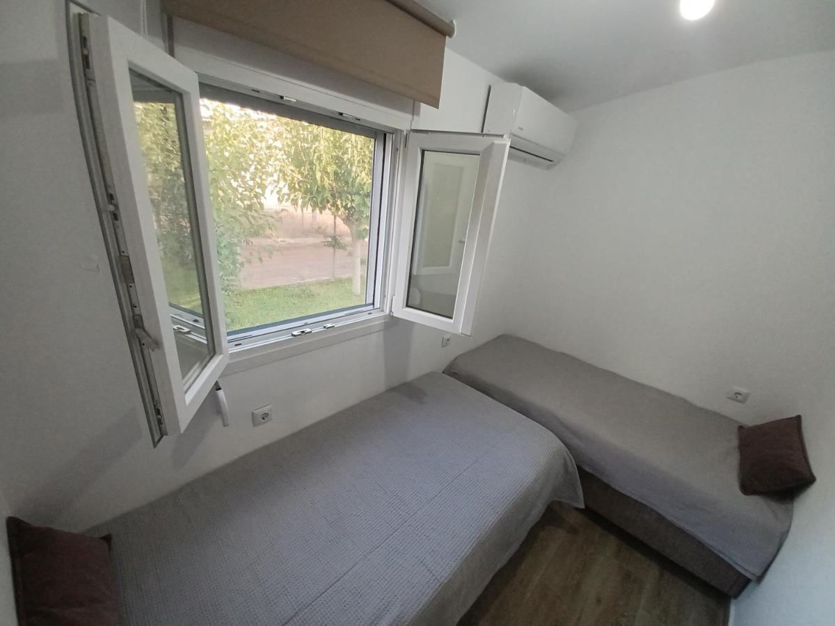 Beach House For Up To 9 People Near Olympia Katakolo Luaran gambar